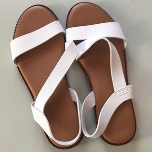 Cynthia Rowley Lido Sandals NWOT